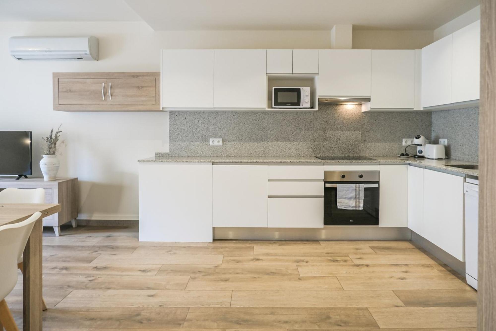 Can Cintet 21Nuevo Apartamento Moderno En Besalú Kültér fotó